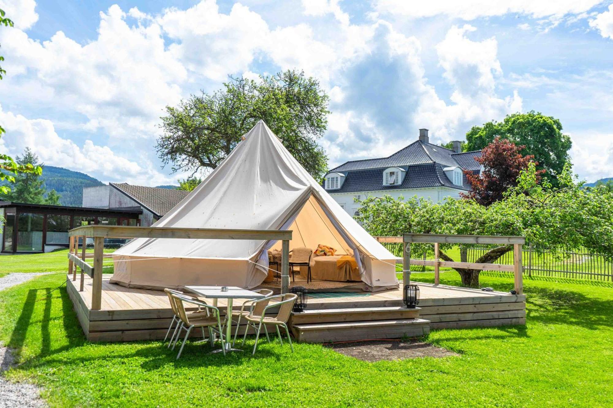 Thorbjornrud Hotell Jevnaker Exteriér fotografie