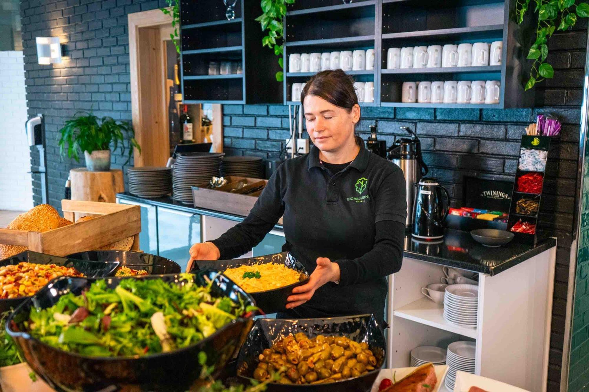 Thorbjornrud Hotell Jevnaker Exteriér fotografie