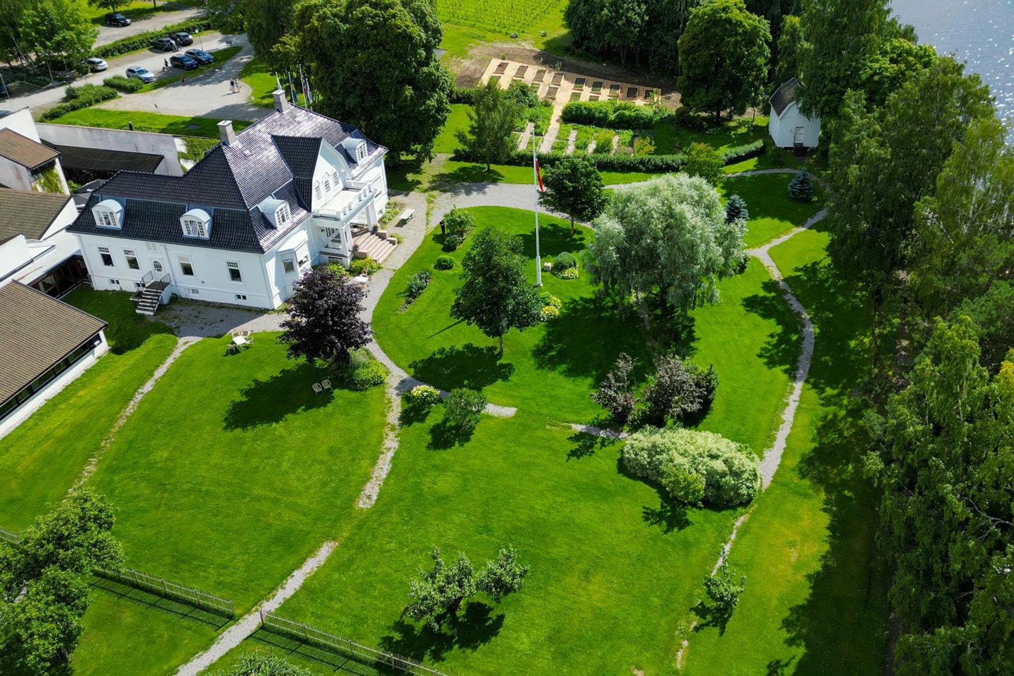Thorbjornrud Hotell Jevnaker Exteriér fotografie